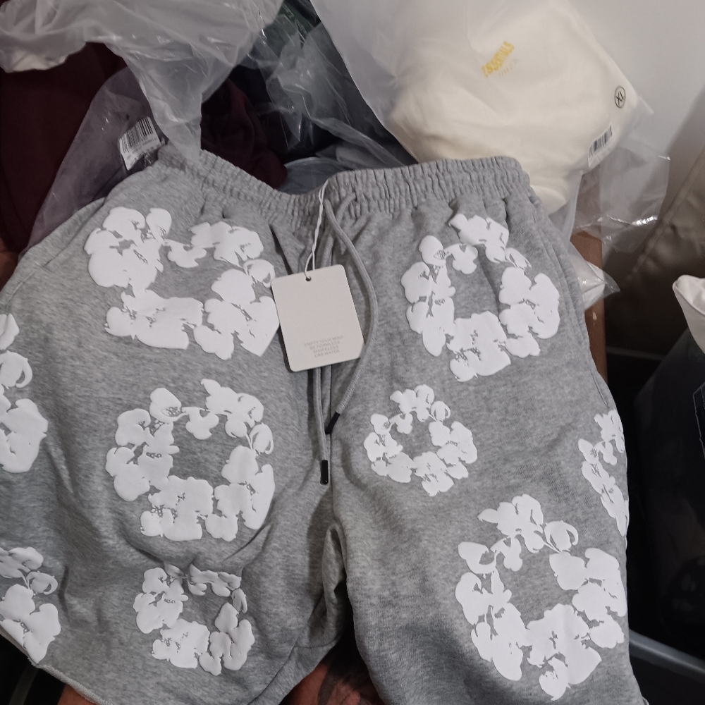 [NEW]XL Shorts